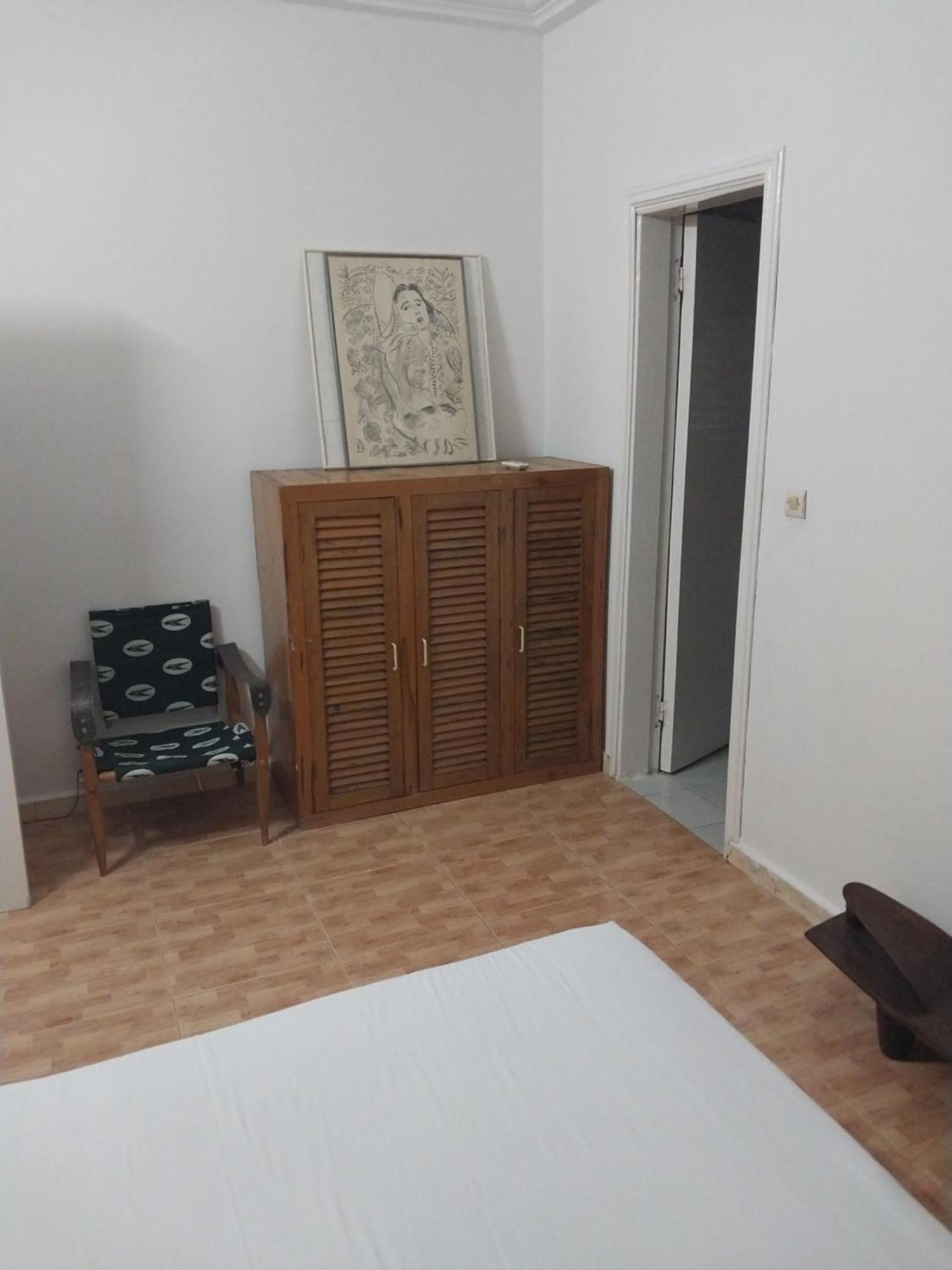 Chez Ousmane Fall Asecna Сен-Луї Номер фото