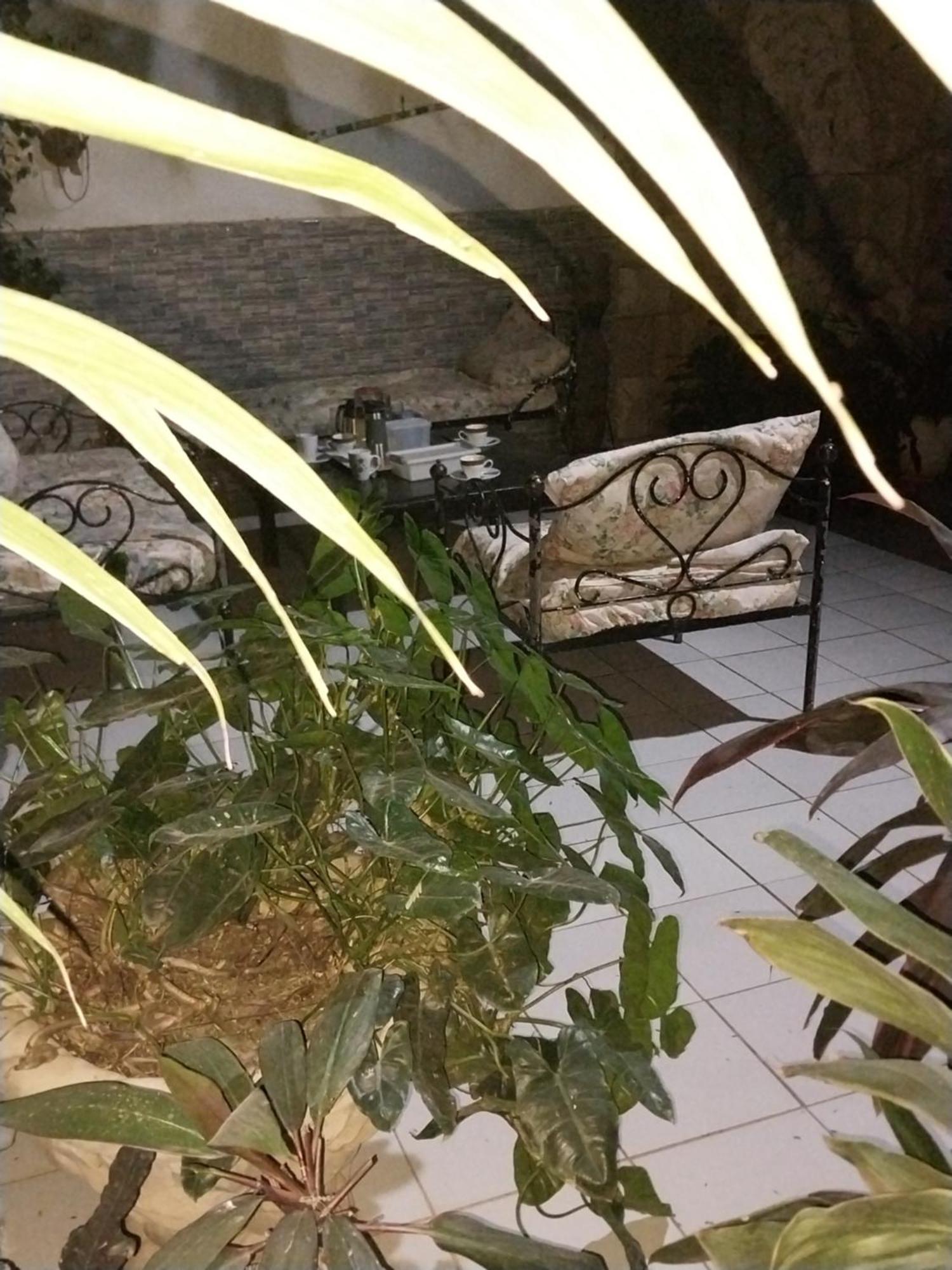 Chez Ousmane Fall Asecna Сен-Луї Номер фото